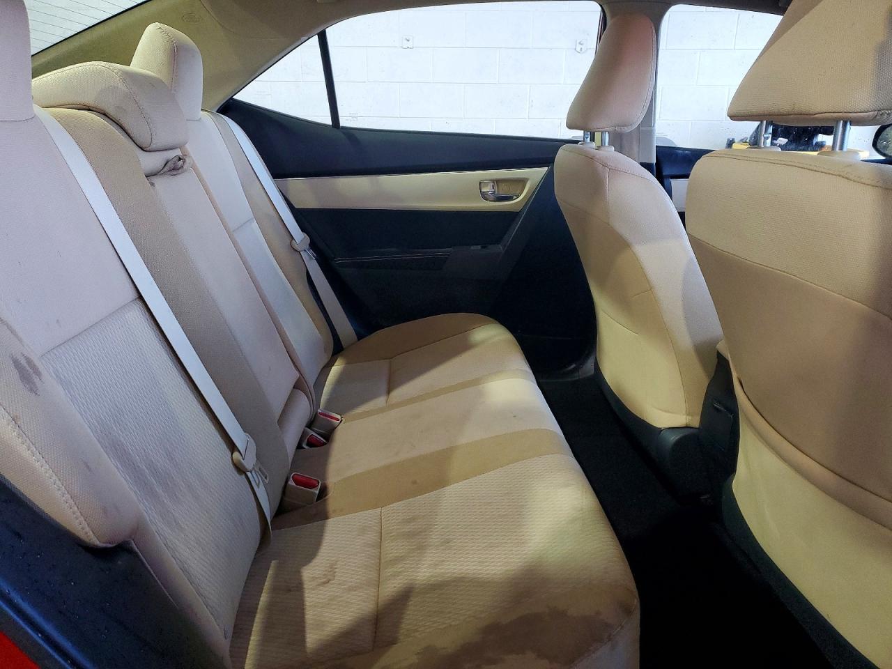 2017 TOYOTA COROLLA L photo 28