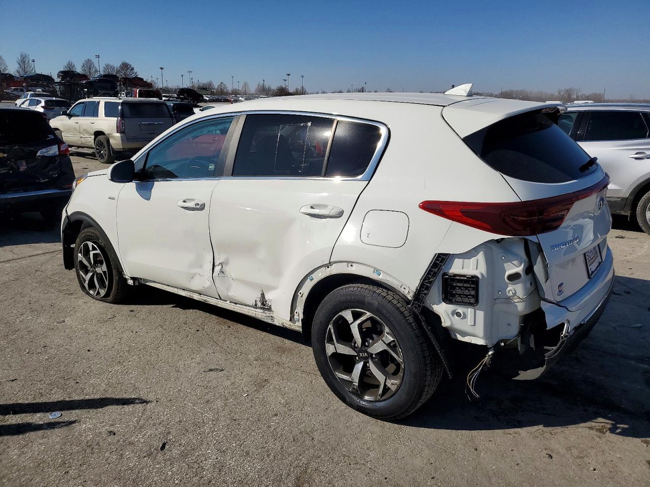 2020 KIA SPORTAGE LX photo 3