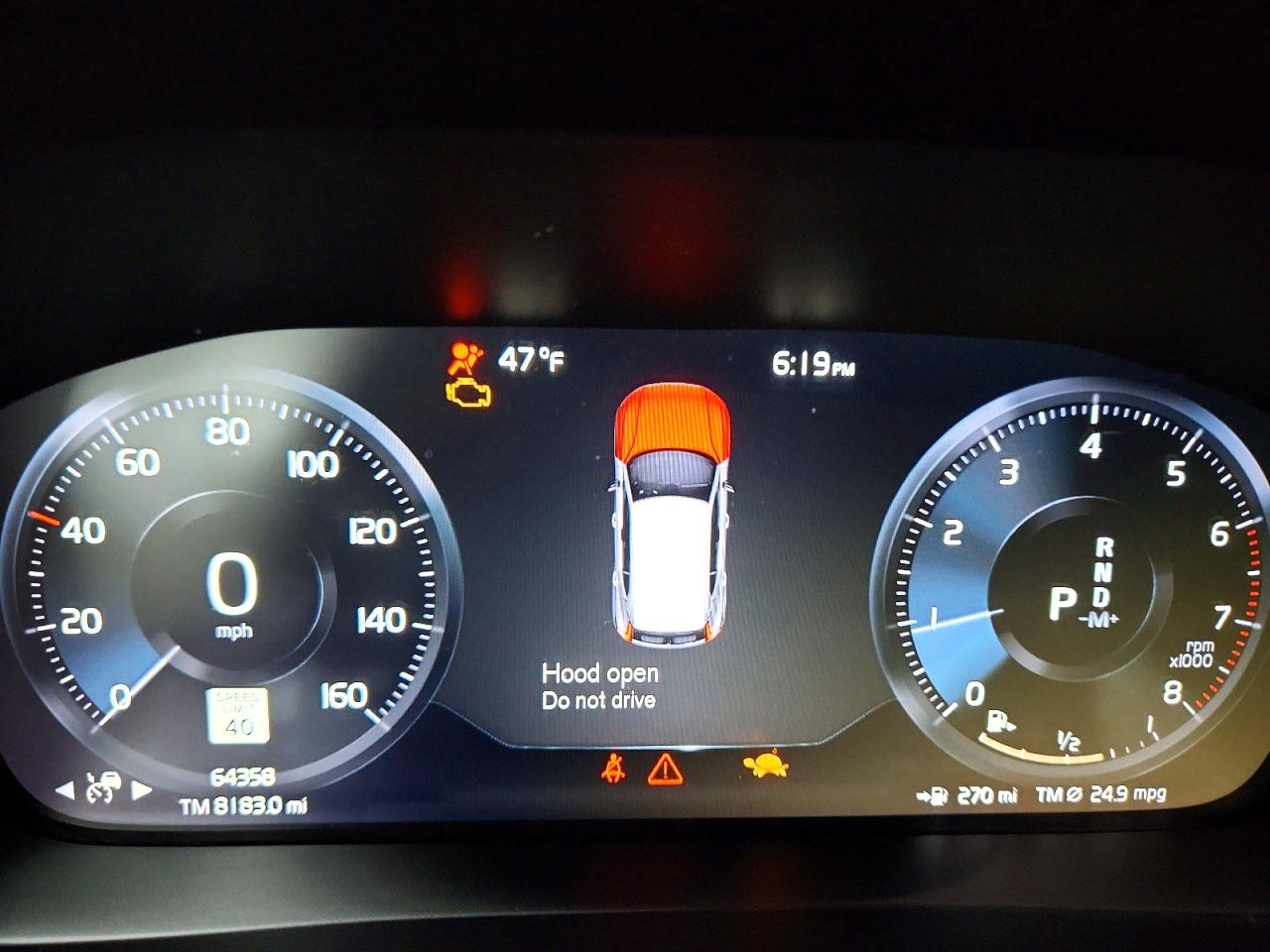 2022 VOLVO XC40 T5 R-DESIGN photo 9