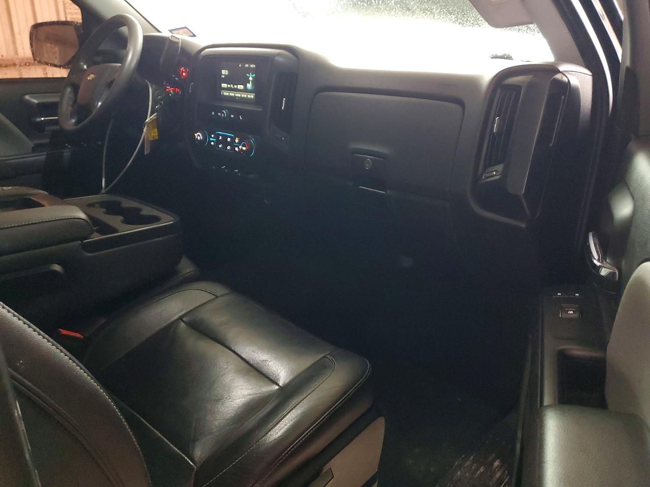 2017 CHEVROLET SILVERADO C1500 photo 28