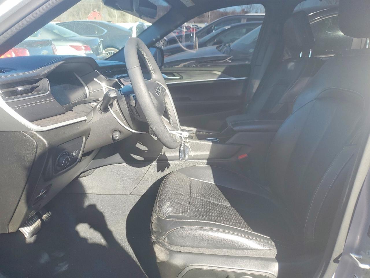 2024 JEEP GRAND CHEROKEE LIMITED photo 7