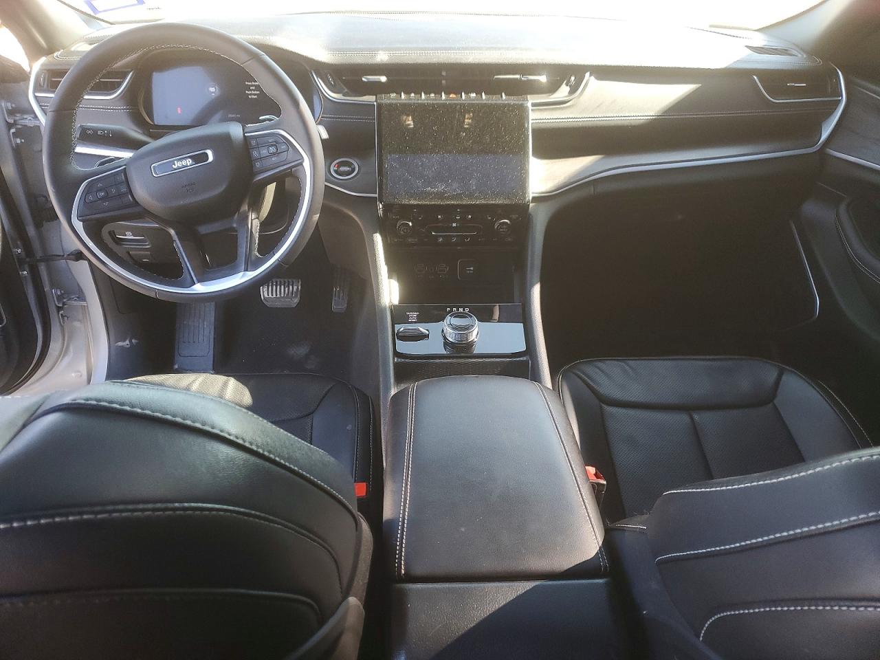 2024 JEEP GRAND CHEROKEE LIMITED photo 8