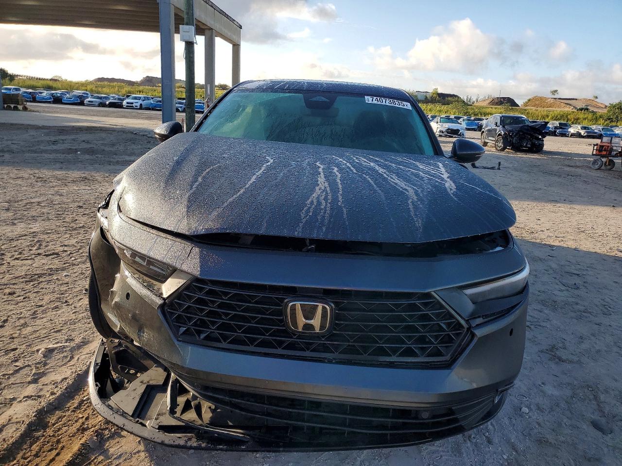 2024 HONDA ACCORD HYBRID EXL photo 13