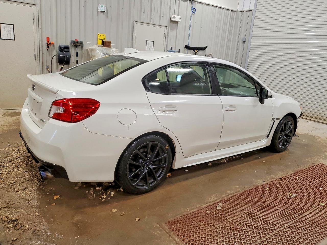 2018 SUBARU WRX PREMIUM photo 5