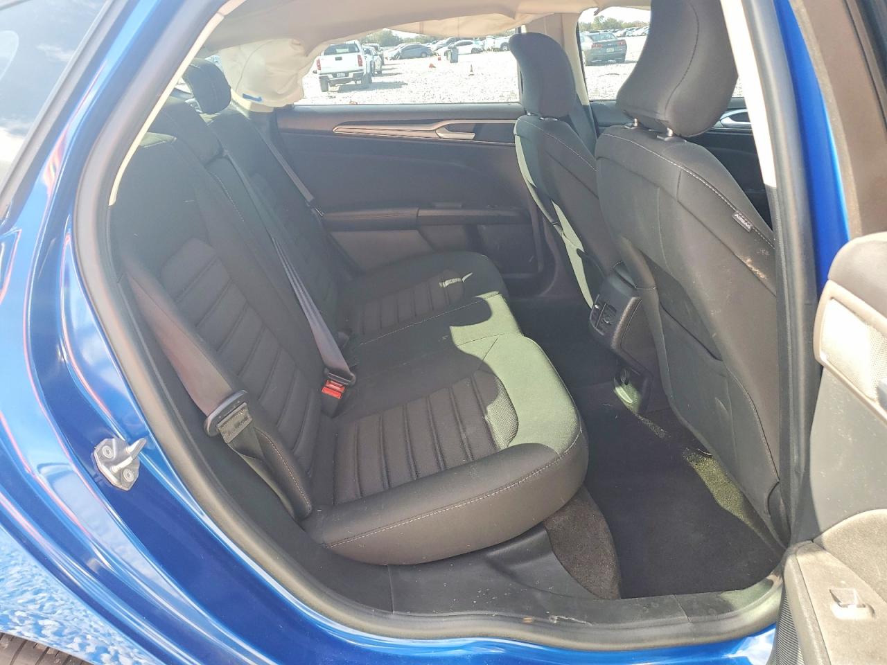 2018 FORD FUSION SE photo 28