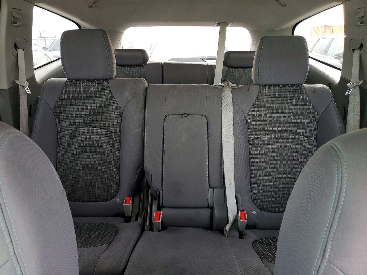 2014 CHEVROLET TRAVERSE LS photo 19