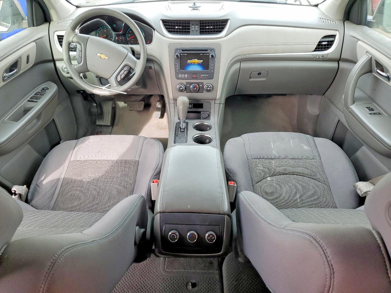 2014 CHEVROLET TRAVERSE LS photo 15