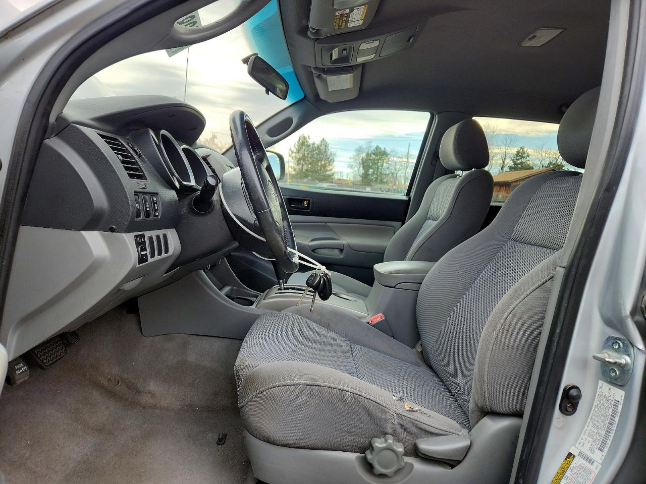 2005 TOYOTA TACOMA DOUBLE CAB photo 13