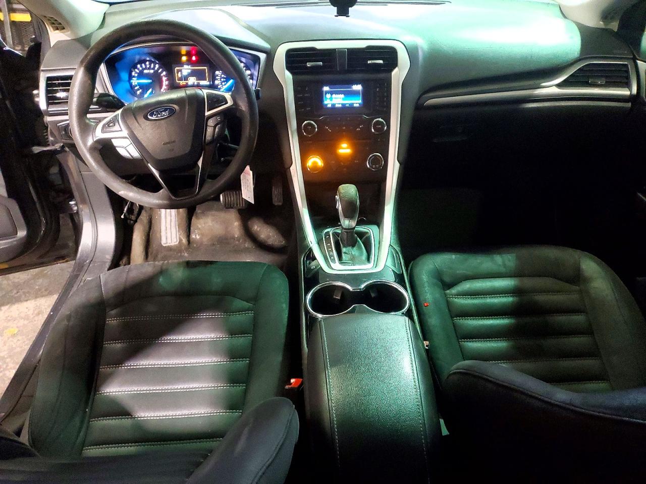 2015 FORD FUSION SE photo 15