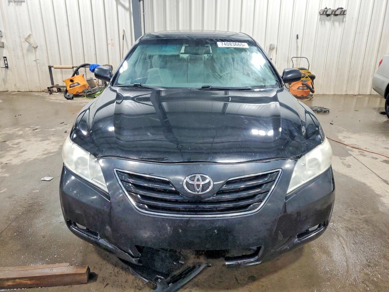 2009 TOYOTA CAMRY SE photo 13