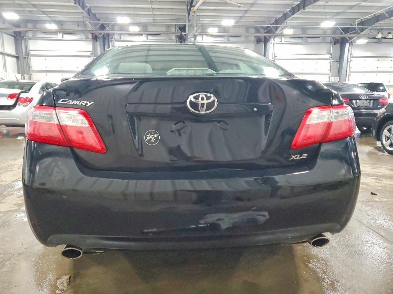 2009 TOYOTA CAMRY SE photo 16