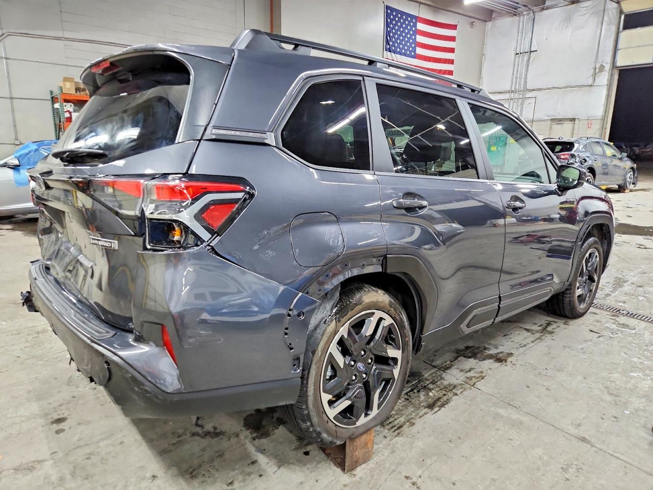 2025 SUBARU FORESTER LIMITED photo 3