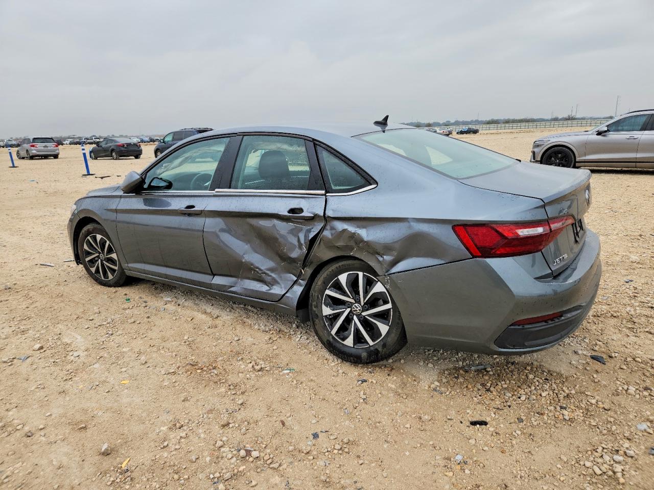 2024 VOLKSWAGEN JETTA S photo 2