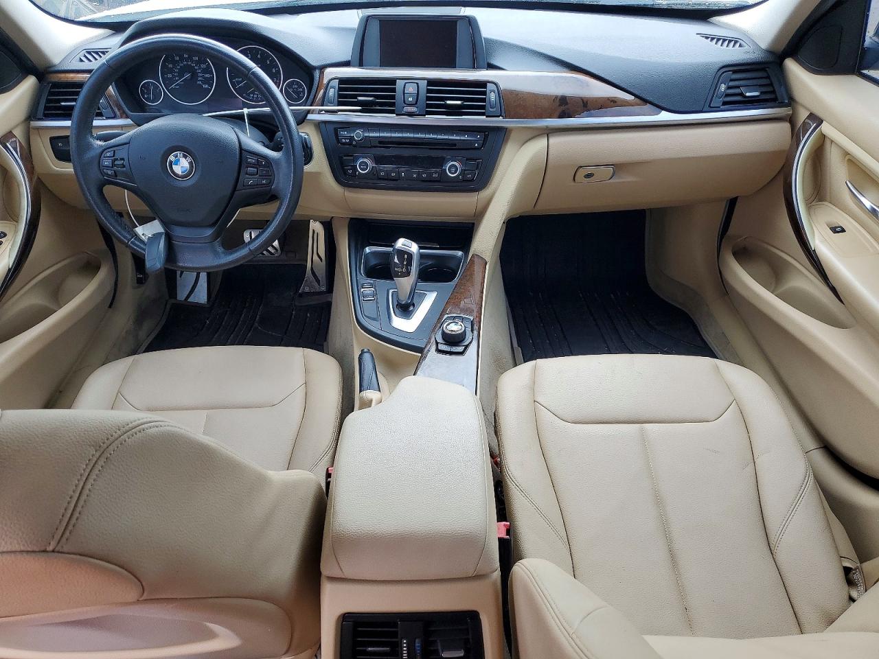 2015 BMW 320 I photo 15