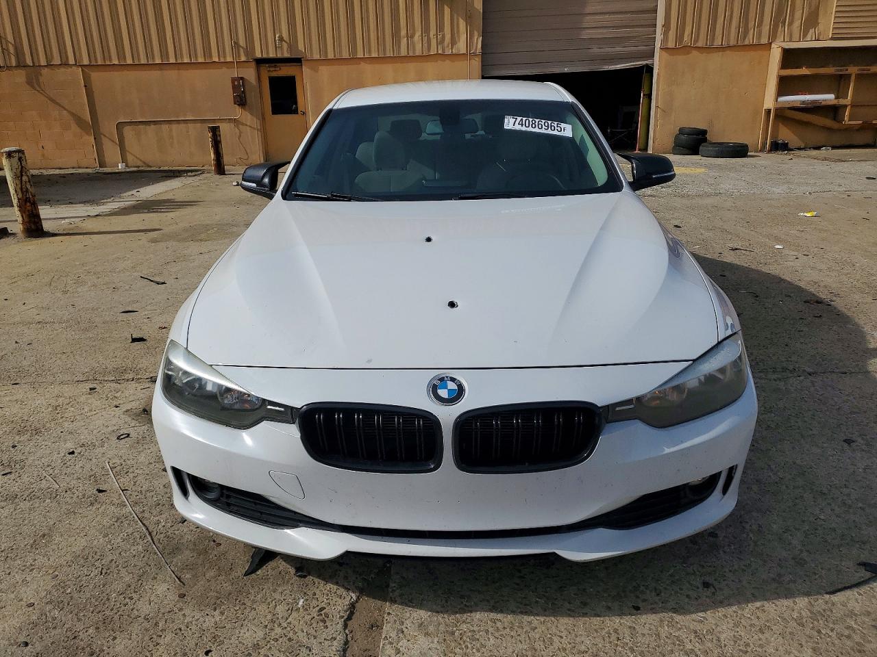 2015 BMW 320 I photo 9