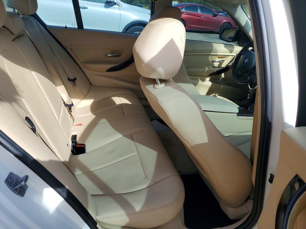 2015 BMW 320 I photo 19