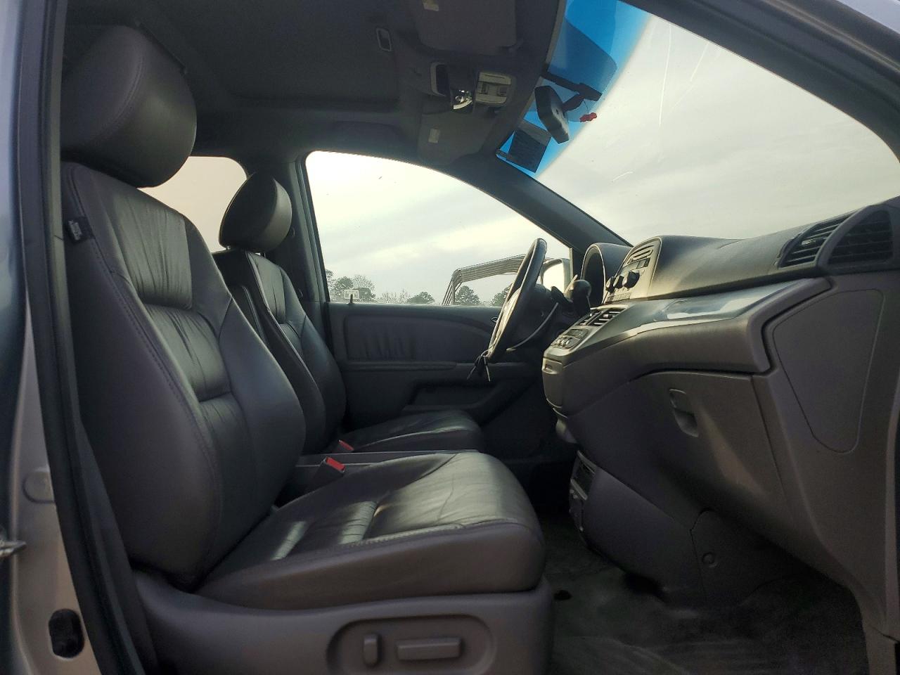 2010 HONDA ODYSSEY EXL photo 13