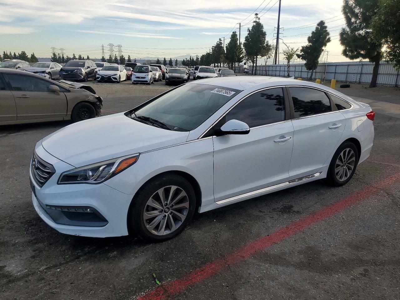 2015 HYUNDAI SONATA