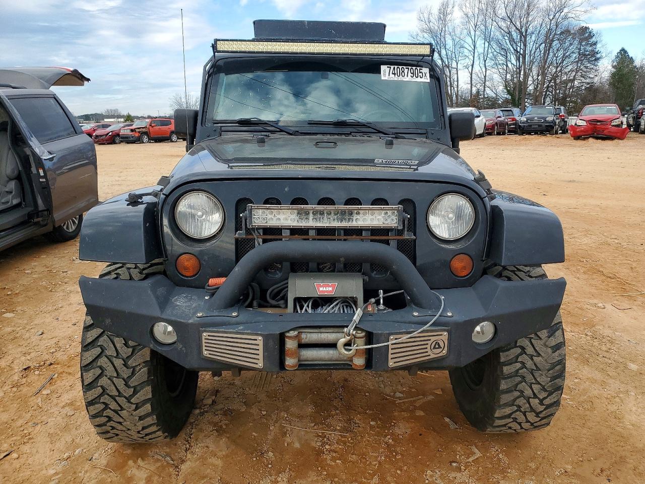 2010 JEEP WRANGLER UNLIMITED SAHARA photo 9