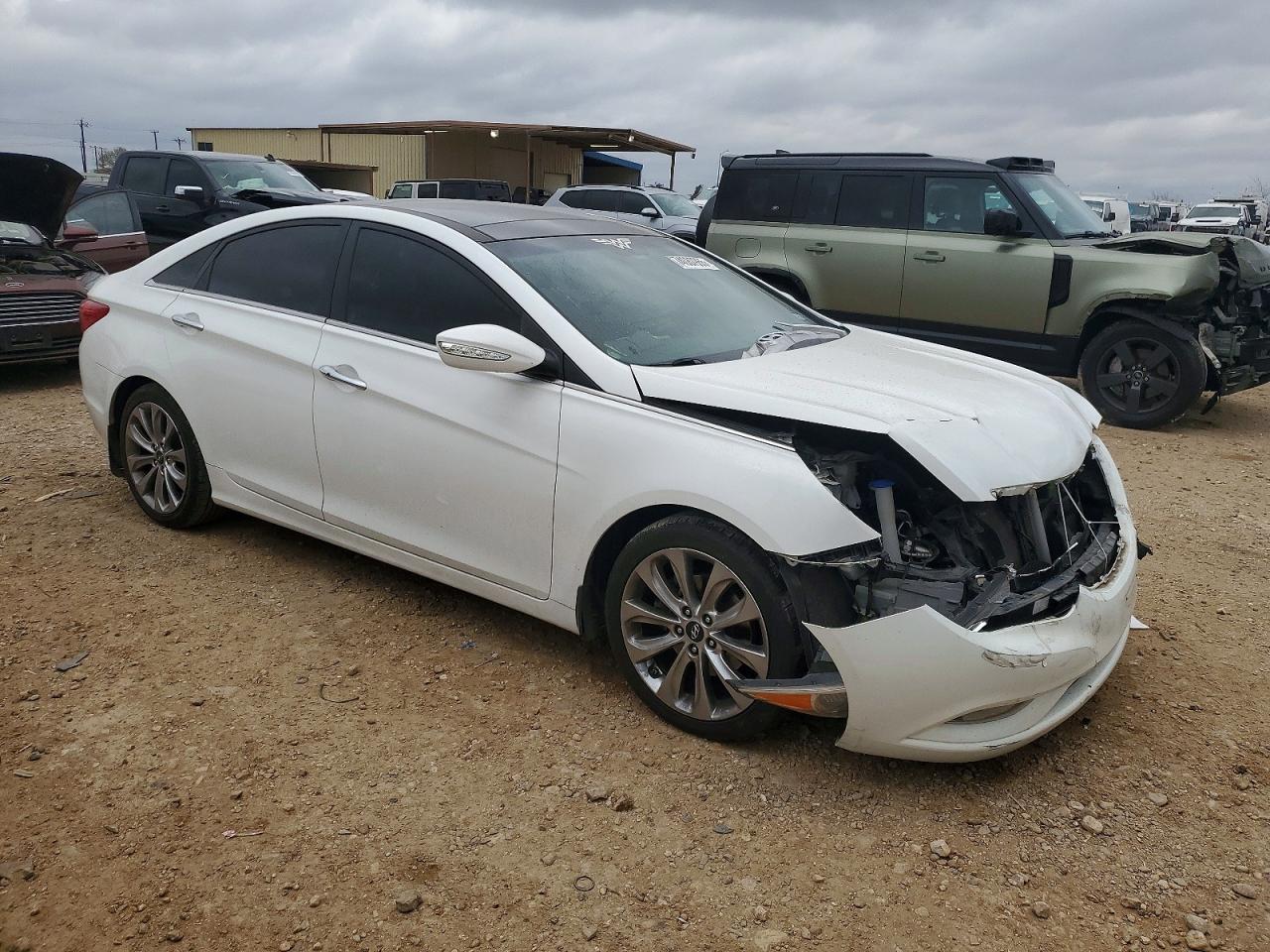 2012 HYUNDAI SONATA SE photo 10