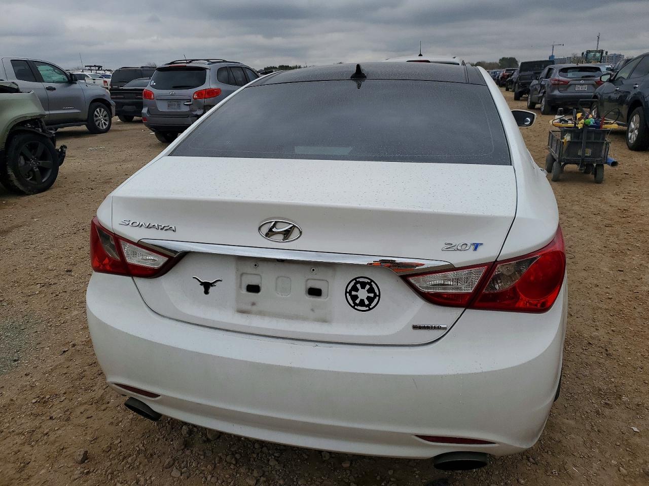 2012 HYUNDAI SONATA SE photo 16