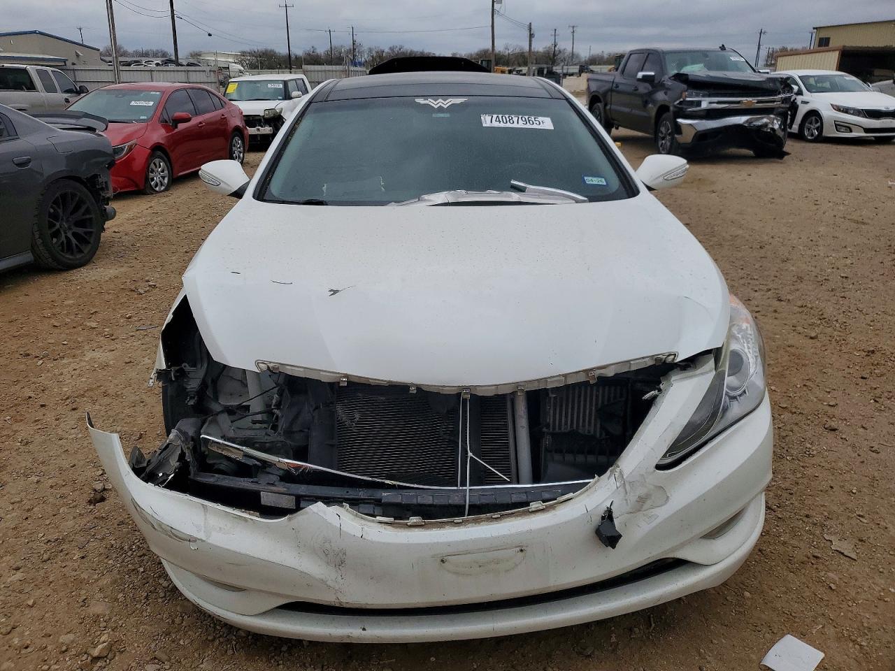 2012 HYUNDAI SONATA SE photo 13
