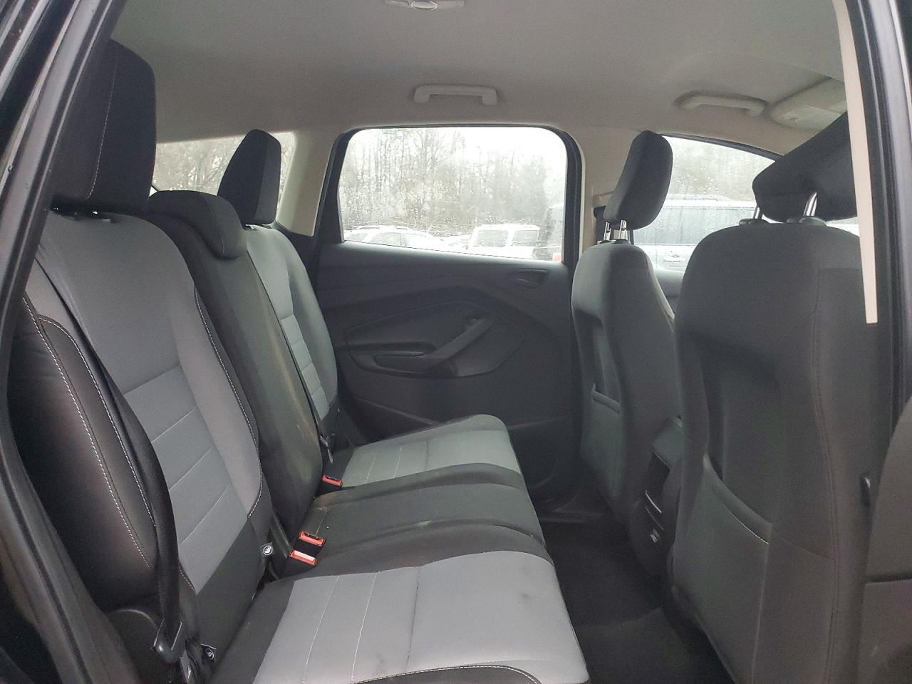 2018 FORD ESCAPE S photo 28