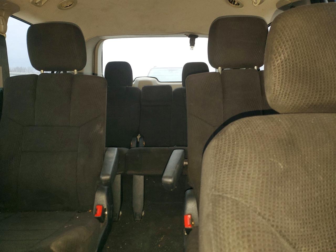 2012 DODGE GRAND CARAVAN SE photo 10