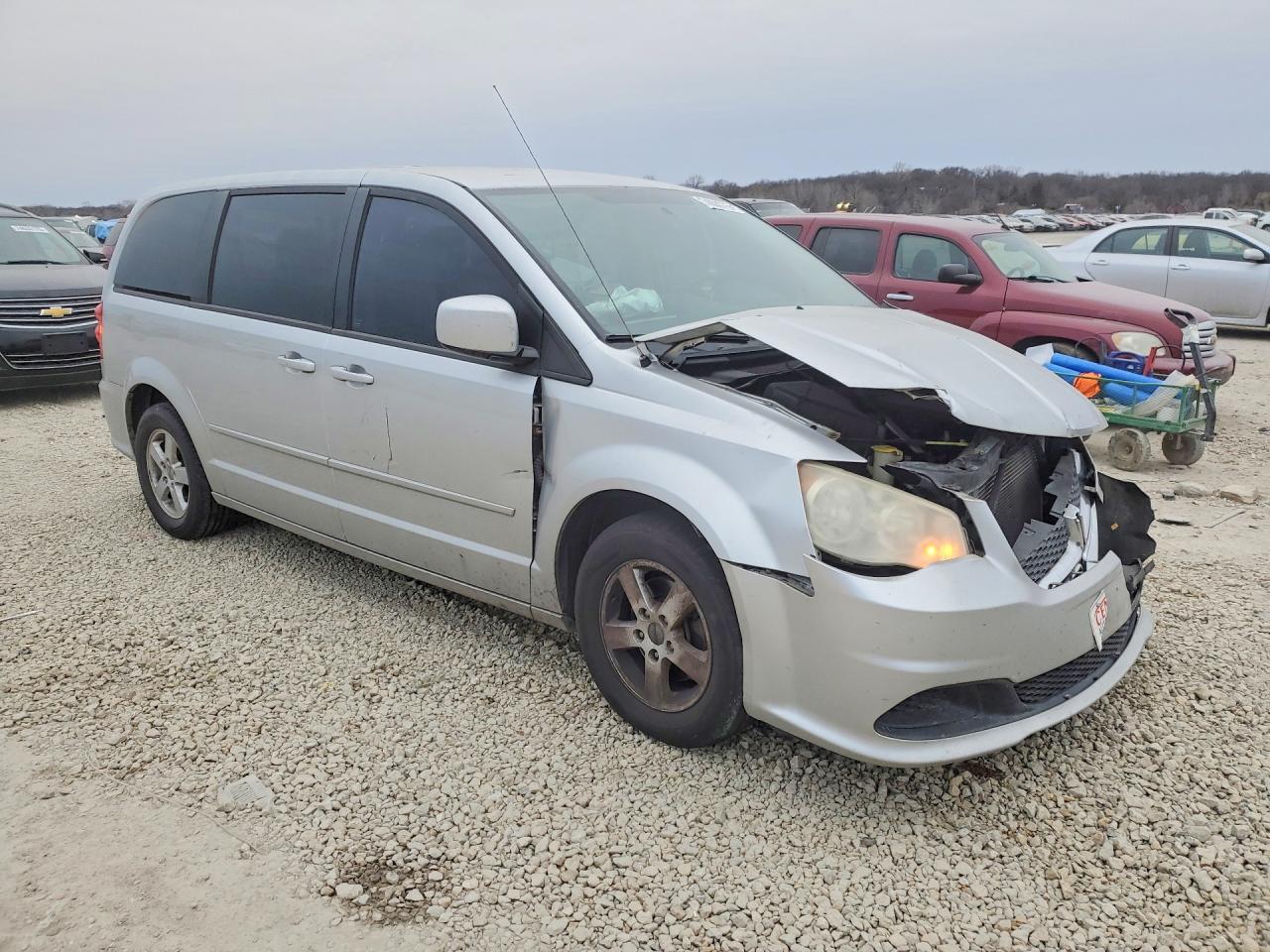 2012 DODGE GRAND CARAVAN SE photo 4