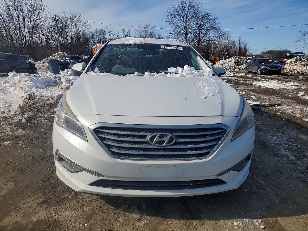 2015 HYUNDAI SONATA SE photo 9