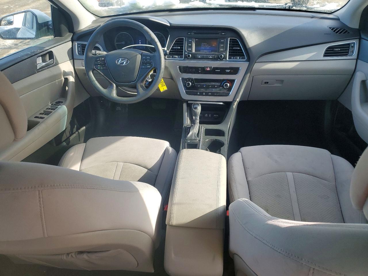 2015 HYUNDAI SONATA SE photo 15