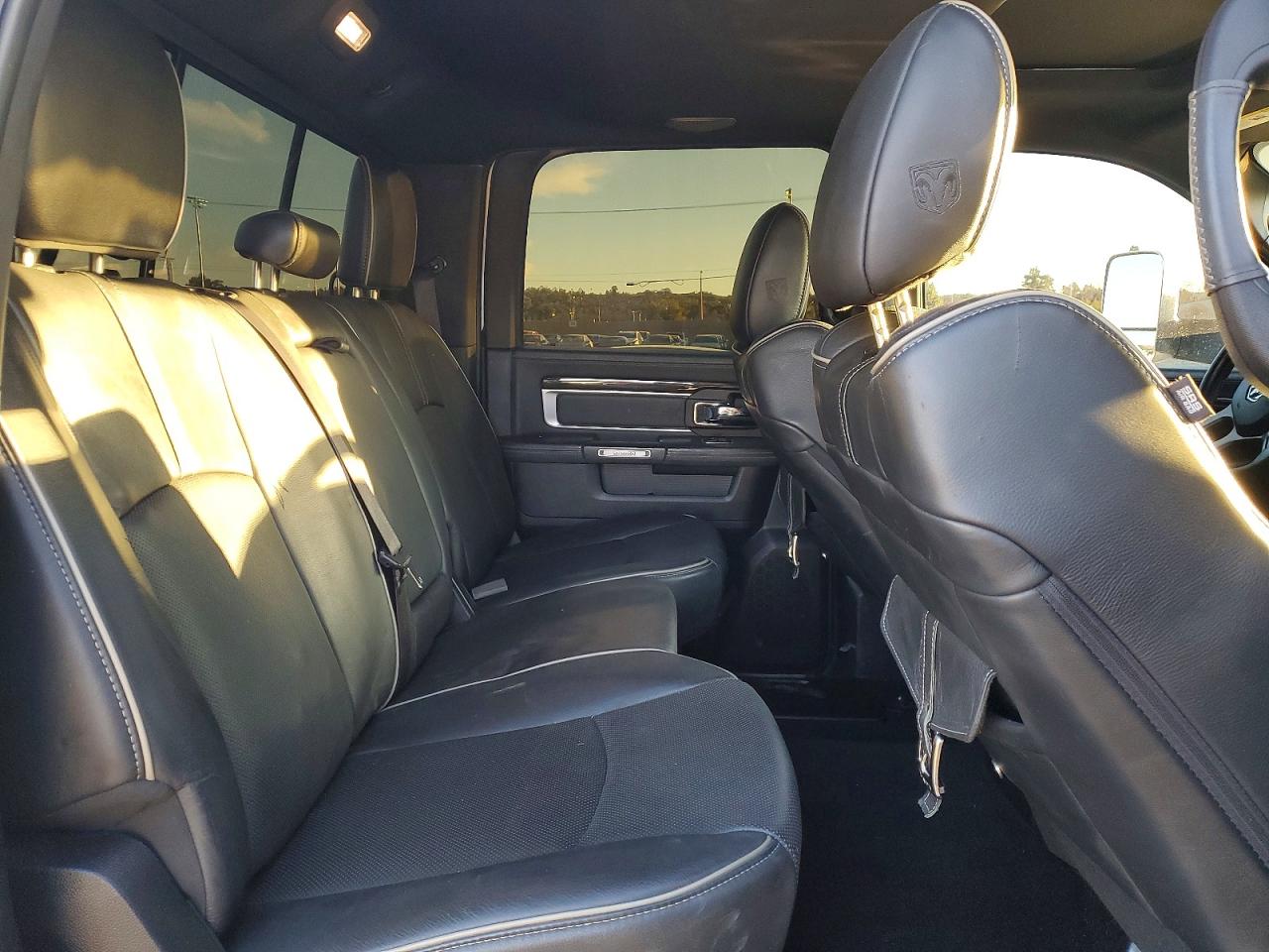 2016 RAM 2500 LONGHORN photo 19