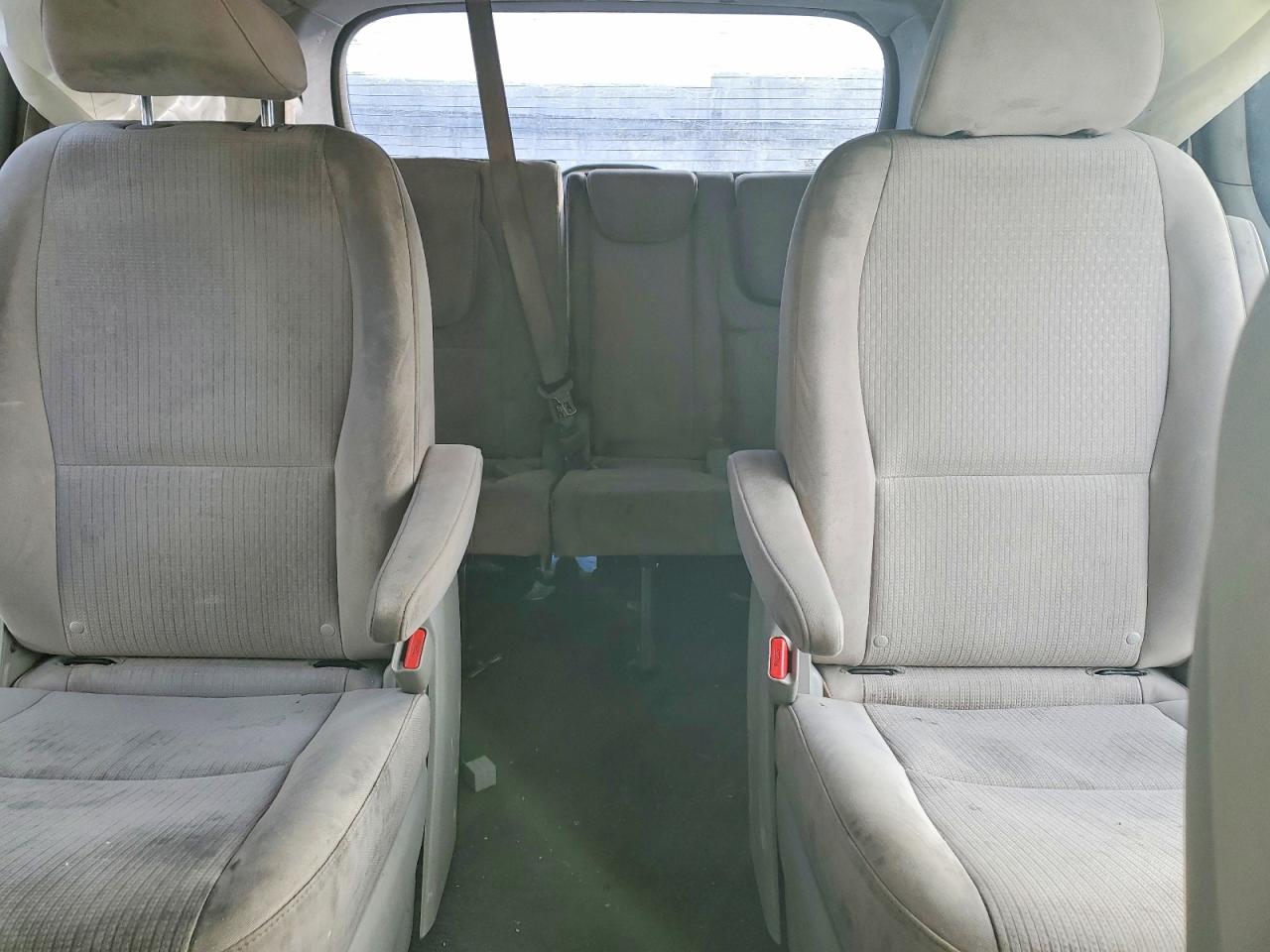 2016 KIA SEDONA L photo 10