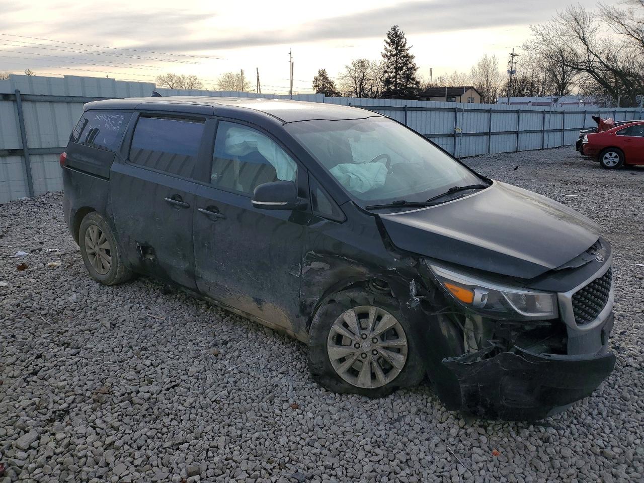2016 KIA SEDONA L photo 4