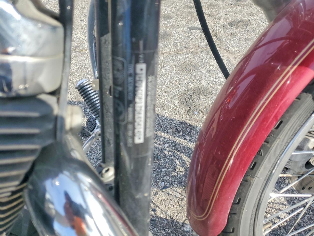 2005 HARLEY-DAVIDSON XL1200 C photo 17