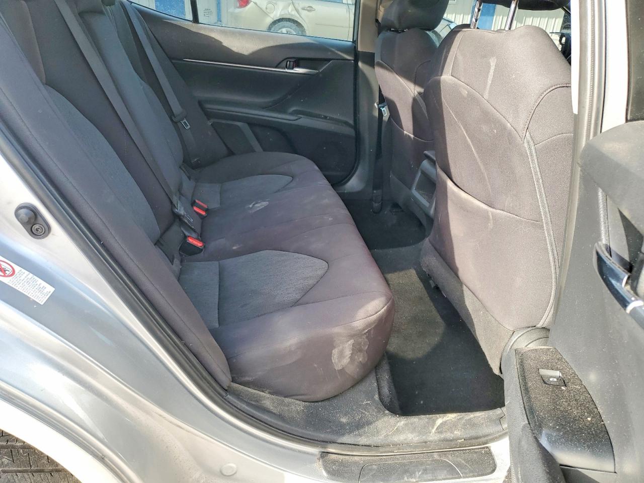 2018 TOYOTA CAMRY L photo 10