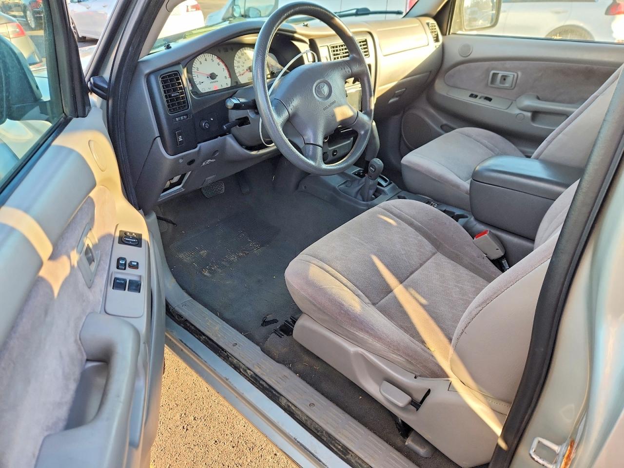 2004 TOYOTA TACOMA XTRACAB photo 22