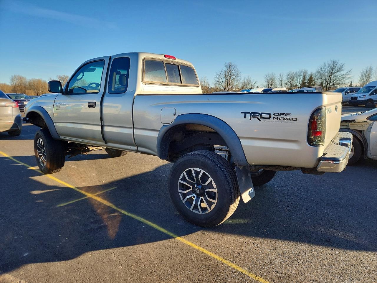 2004 TOYOTA TACOMA XTRACAB photo 4