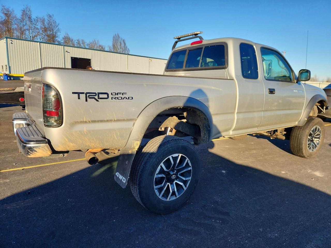 2004 TOYOTA TACOMA XTRACAB photo 7