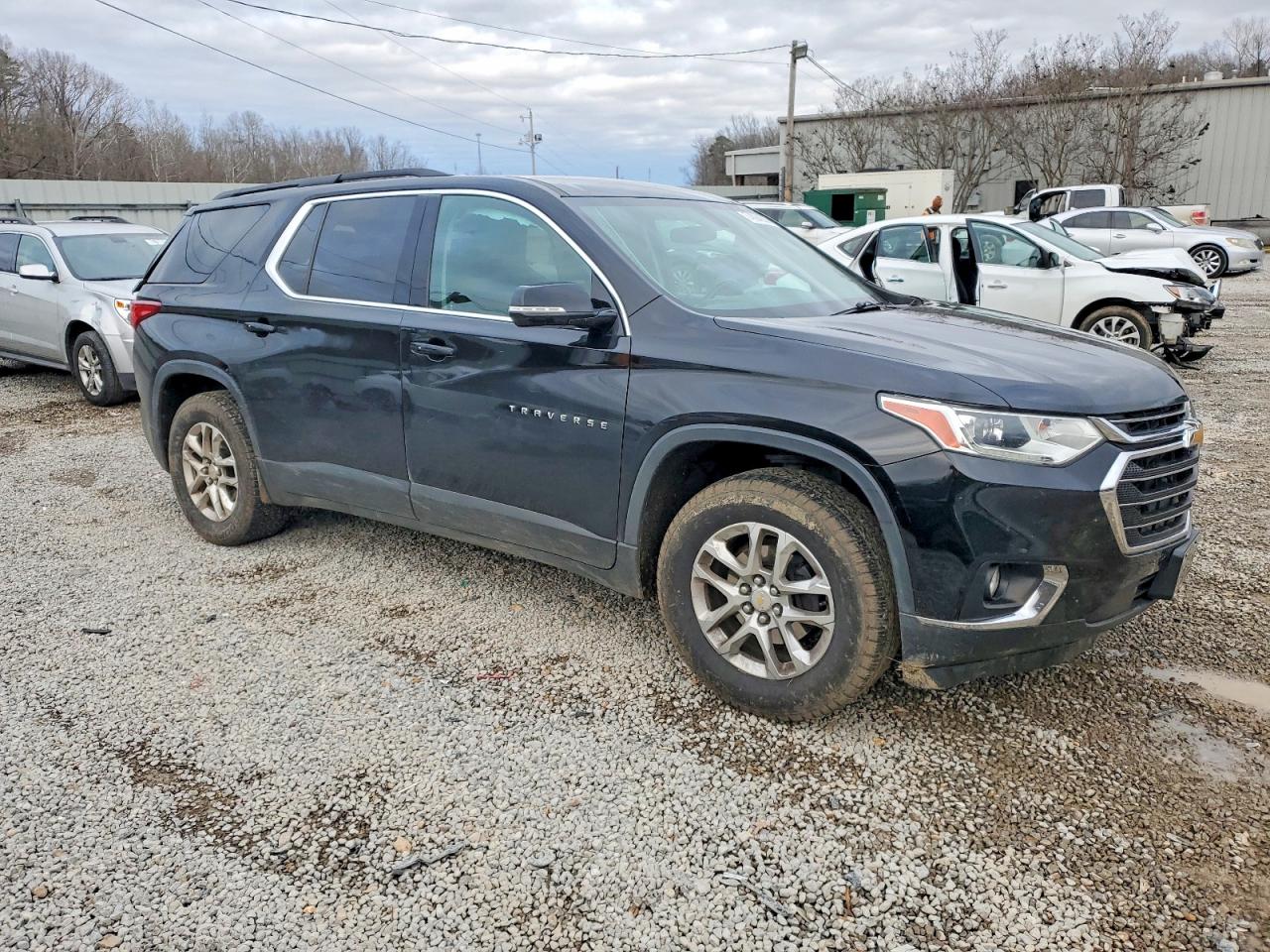 2019 CHEVROLET TRAVERSE LT photo 7