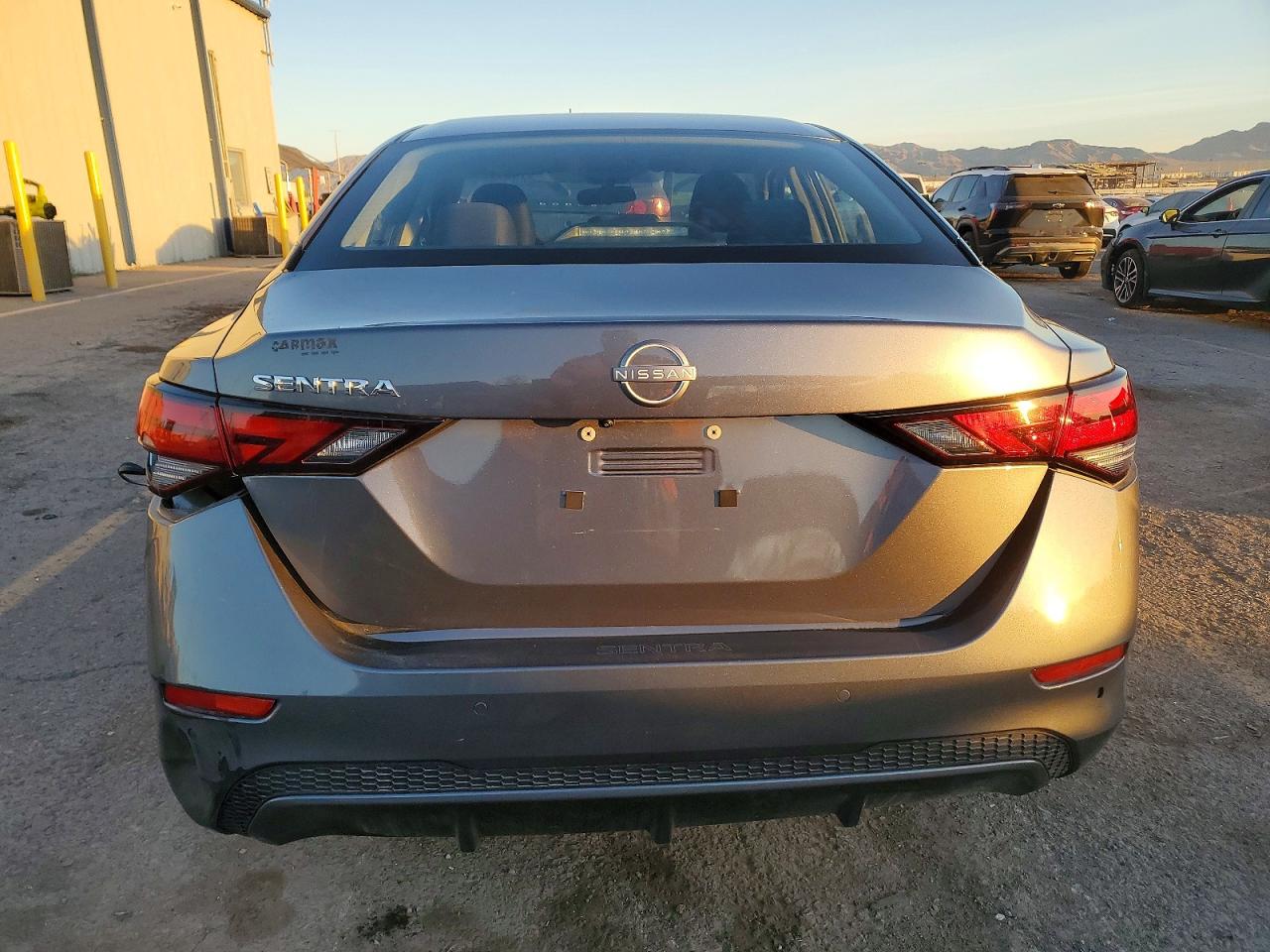 2024 NISSAN SENTRA S photo 6