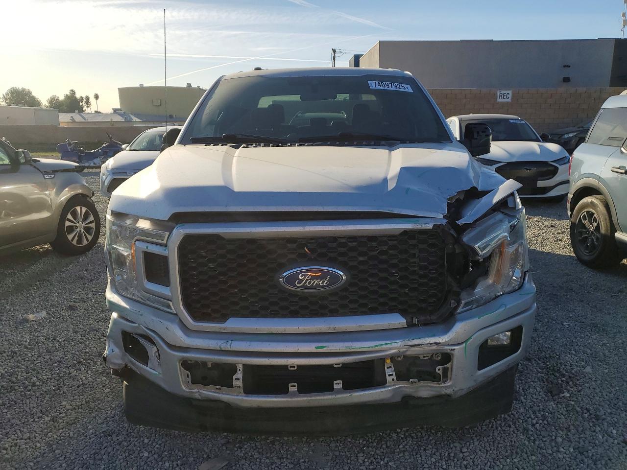2019 FORD F150 SUPERCREW photo 13