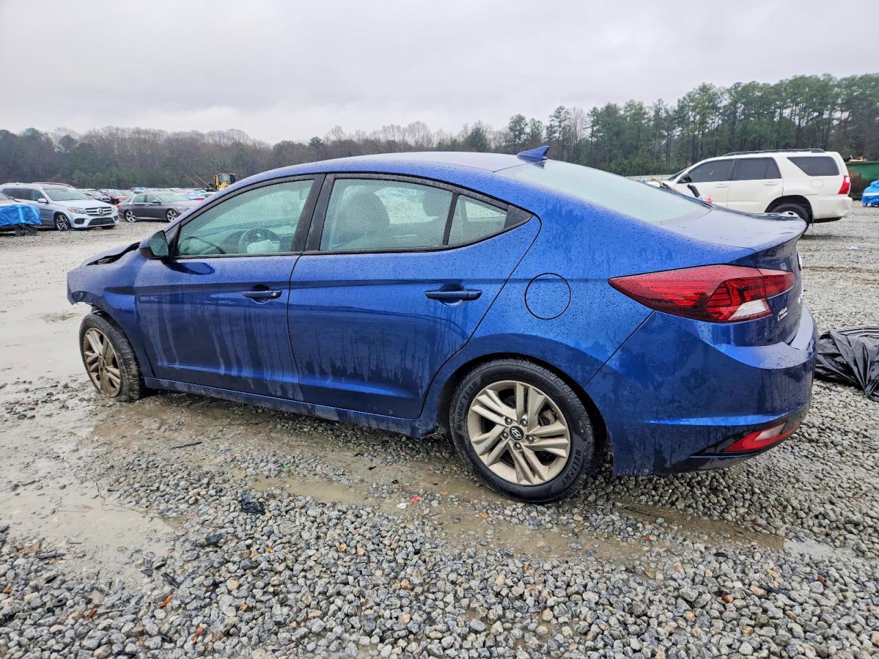 2019 HYUNDAI ELANTRA SEL photo 3