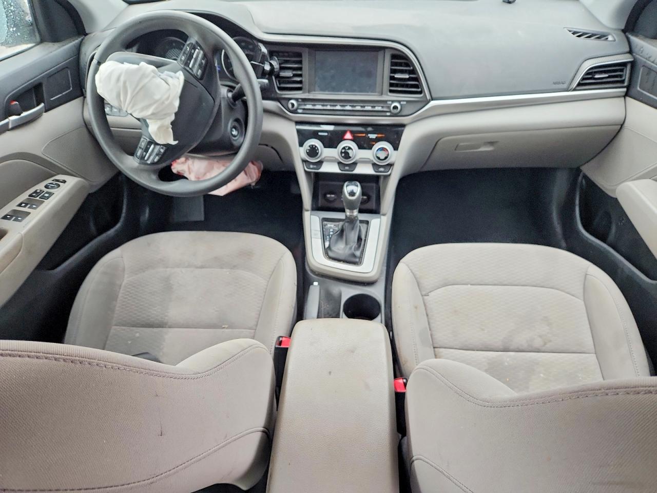 2019 HYUNDAI ELANTRA SEL photo 15