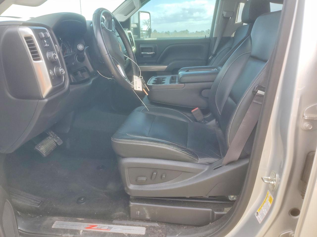 2016 CHEVROLET SILVERADO K2500 HEAVY DUTY LT photo 13