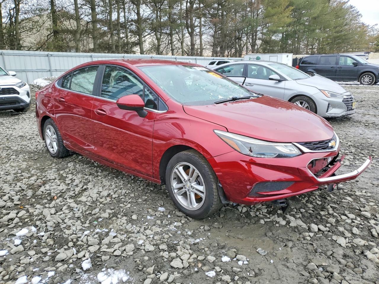 2017 CHEVROLET CRUZE LT photo 4
