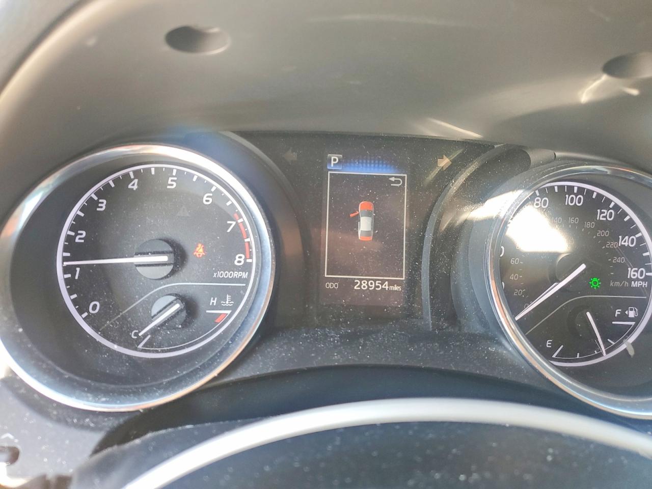 2019 TOYOTA CAMRY L photo 9