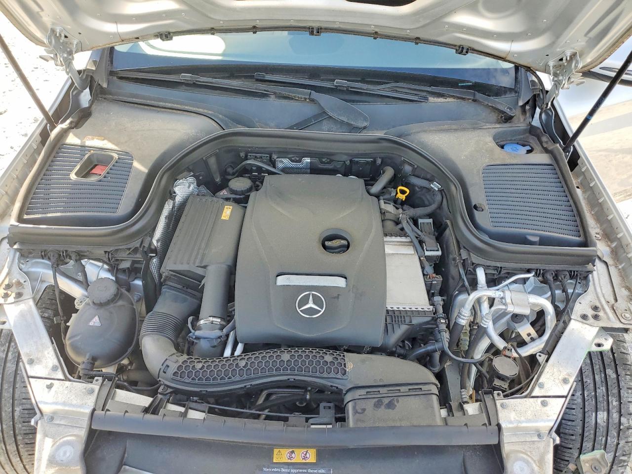 2016 MERCEDES-BENZ GLC 300 photo 12