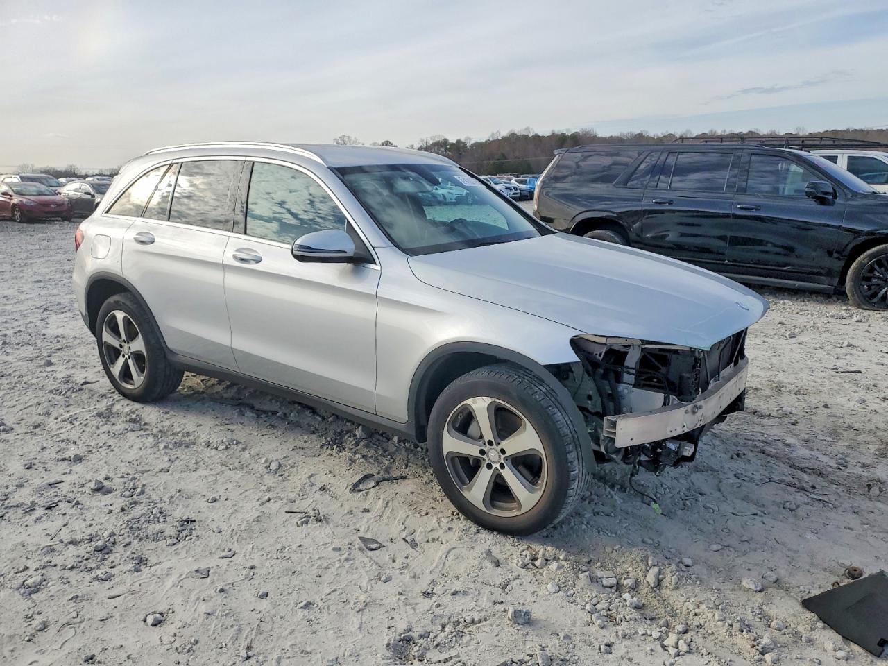 2016 MERCEDES-BENZ GLC 300 photo 4