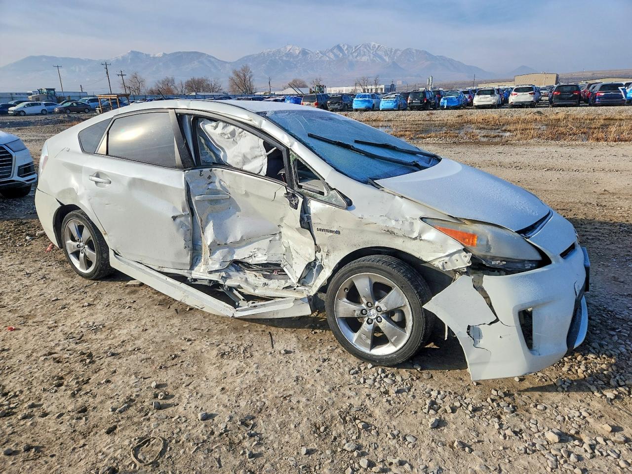 2013 TOYOTA PRIUS PERSONA SERIES SE photo 7